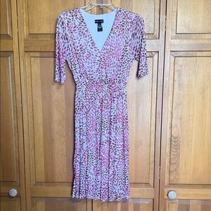 Kate and Lily Pink V-Neck Dress